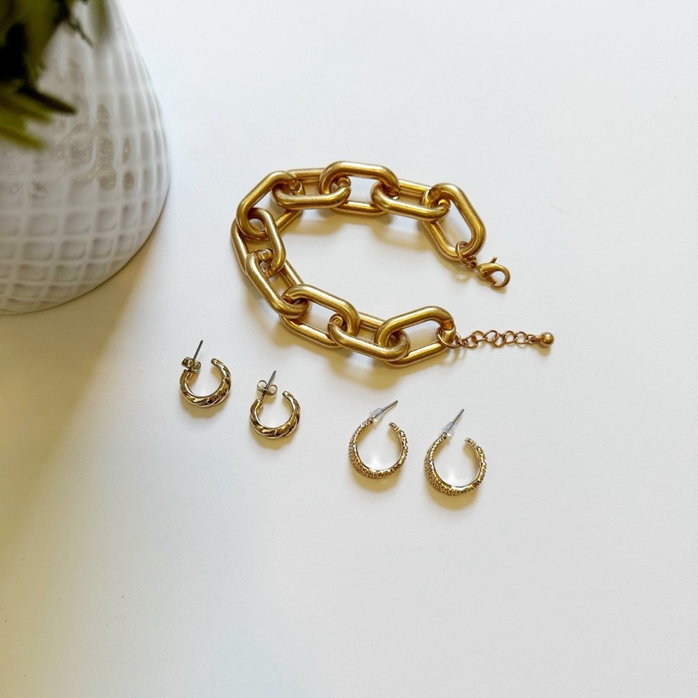 Gold Chain Bracelet and Silver Hoop Earrings Set